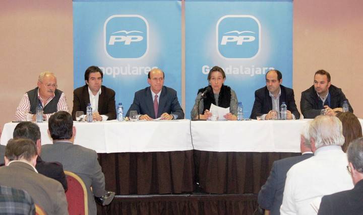 Guarinos: “Me siento orgullosa de lo que ha hecho el PP en estos años; España ha sido un país ejemplar en su salida de la crisis”