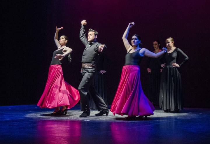 Sentimiento Flamenco vuelve a llenar Marchamalo con un fin benéfico, la lucha contra el cáncer