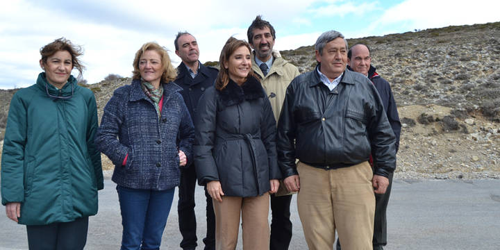 Marta García anuncia el arreglo de la carretera entre Peñalén y Poveda de la Sierra tras más de 20 años de espera