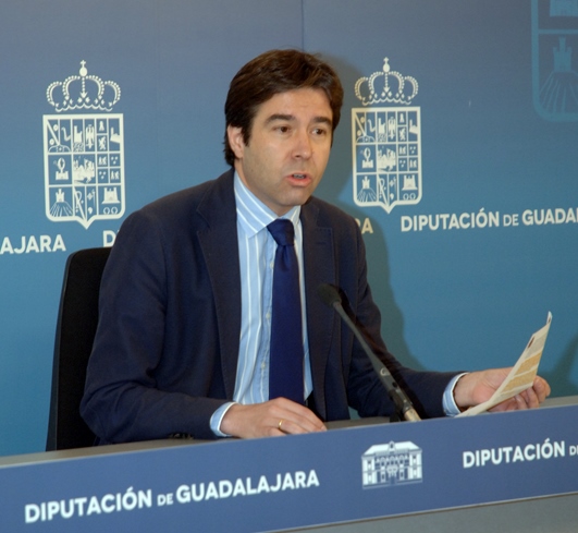 Demoledora sentencia penal que condena a Pérez León por injurias al vicepresidente de la Diputación