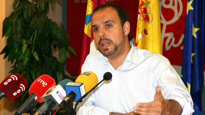 Hasta 27 veces pidió el PP la documentación al alcalde socialista de Azuqueca, Pablo Bellido