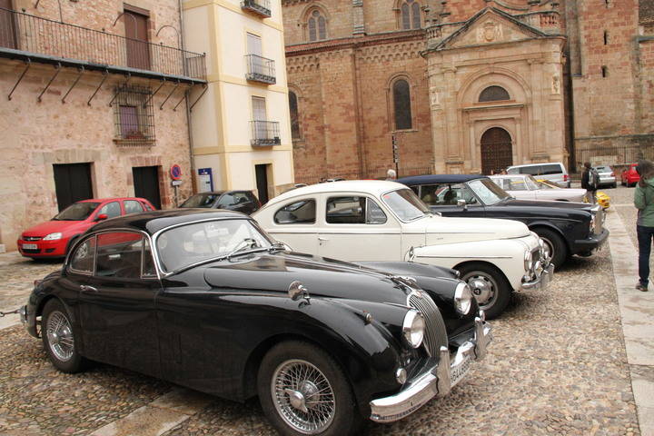 Sigüenza, reclamo para los coches clásicos