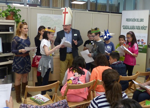 La Diputación celebra una novedosa actividad para escolares con motivo del “Día del libro”