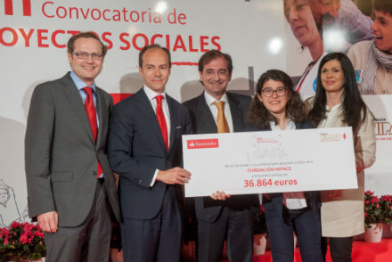 Eusebio Toledo, padrino del proyecto, Rami Aboukhair,director general de banca comercial, Ramón Rebollo, presidente de nipace, su hija Raquelilla y su mujer Raquel
