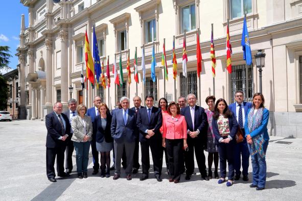 Echániz: El convenio sanitario con Madrid es un hito histórico que se llevaba reclamando más de 15 años