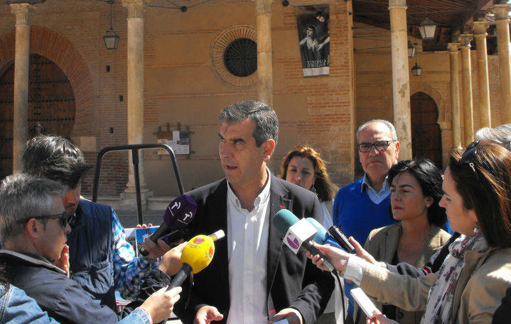 Román ofrecerá ayudas directas para la rehabilitación de edificios del centro