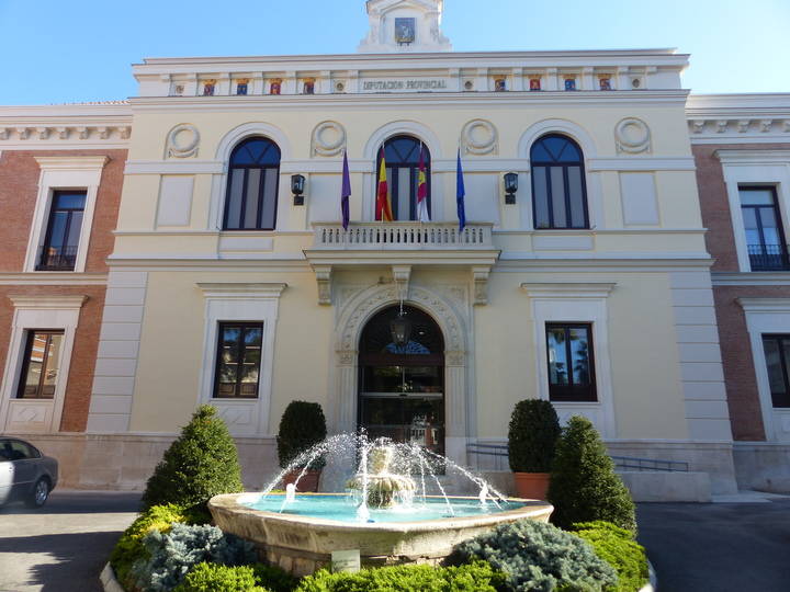 Luz verde a obras que superan los 2,6 millones de euros de inversión en los pueblos