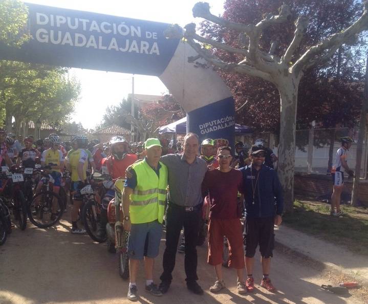 Nueva victoria de Néstor González en el Circuito MTB Diputación