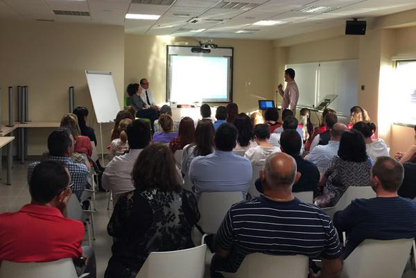 Se presenta ACEPA, la Asociación de Comerciantes, Empresarios y Profesionales de Azuqueca de Henares