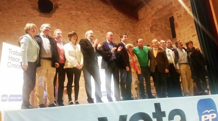 Robisco defiende en Sigüenza el trabajo bien hecho por Cospedal y Latre y advierte que no nos podemos jugar el futuro a la ruleta rusa