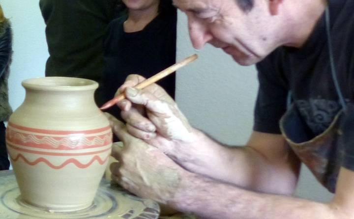 Los cursos de Nuestra tierra, nuestra cultura llegarán a una treintena de pueblos