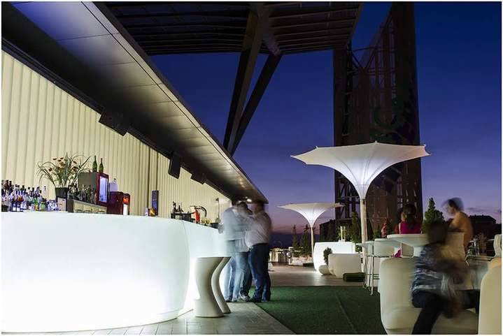 Terraza Opium, la elección elegante para el ocio vespertino y nocturno en el verano de Guadalajara