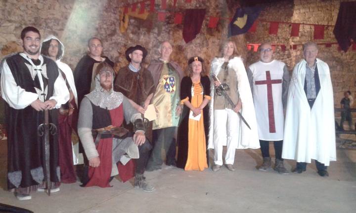 Mágica noche de San Juan en el Castillo de Jadraque con más de 400 comensales