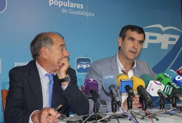 Antonio Román: “Gracias a las políticas del PP cada día de este último año 10.000 personas han encontrado un empleo” 