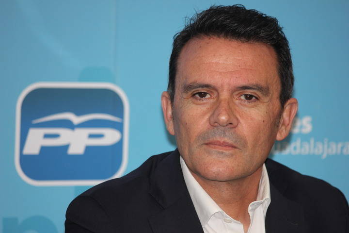 El primer Pleno de Alovera constata la incapacidad de diálogo de la alcaldesa con el resto de grupos municipales