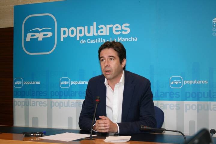 Robisco: Page ha formado un gobierno de escándalos y sospechas incluso antes de ponerse a trabajar