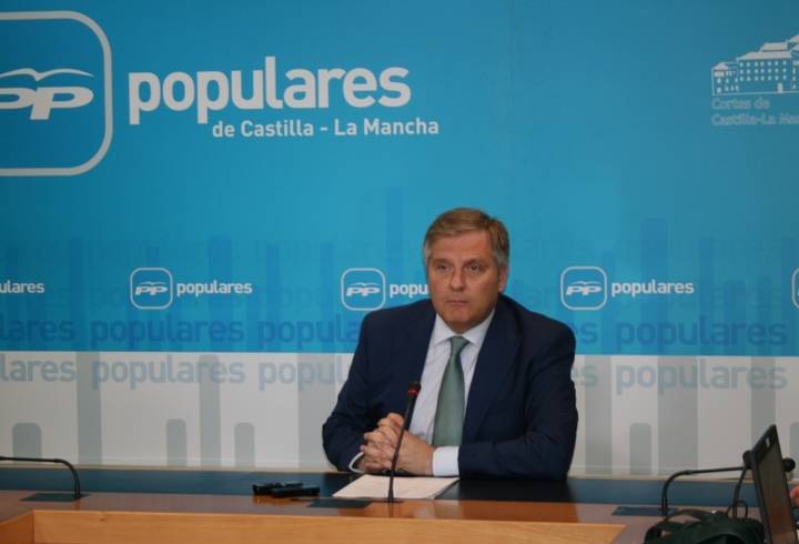 Cañizares: “Page avala ante notario las políticas de Grecia para Castilla-La Mancha”