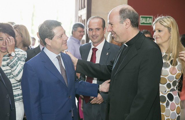 Page asiste en Guadalajara a la toma de posesión de Rojo y Martínez