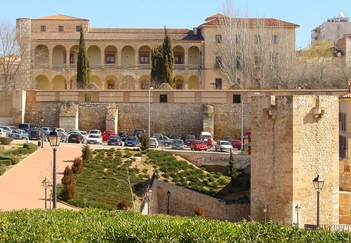 La ciudad homenajeará a tres de sus celebraciones más importantes.