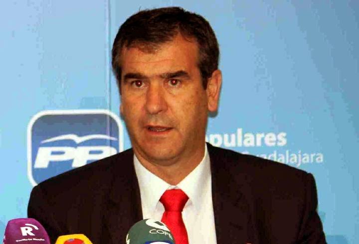 Román: La reforma del IRPF conllevará una inyección de 55 millones de euros para los declarantes en Guadalajara