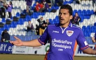 Philippe Toledo y Rubén Arroyo se marchan del Deportivo Guadalajara