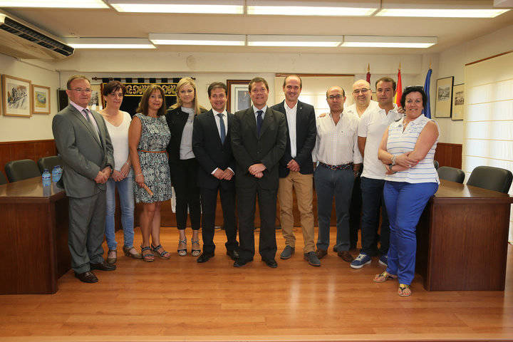 El PP de Sacedón denuncian la encerrona que les han hecho Page y el alcalde socialista