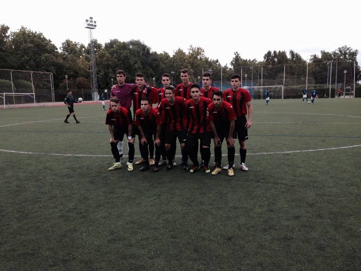 La suerte le fue esquiva al Juvenil A rojinegro