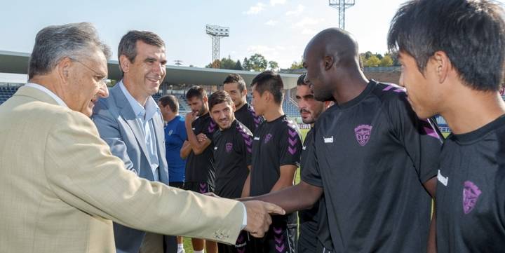 Antonio Román desea suerte al Deportivo Guadalajara en la nueva temporada