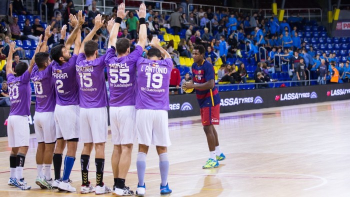 Guión habitual del BM Guadalajara en su visita al FC Barcelona (40-24)
