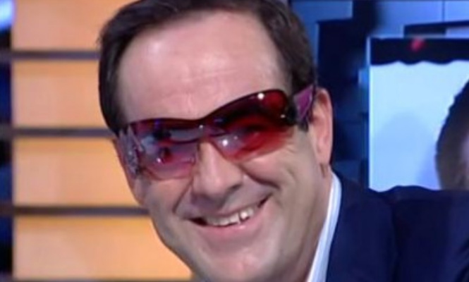 José Bono elige a un joven profesor de fitness como acompañante a la fiesta de Porcelanosa