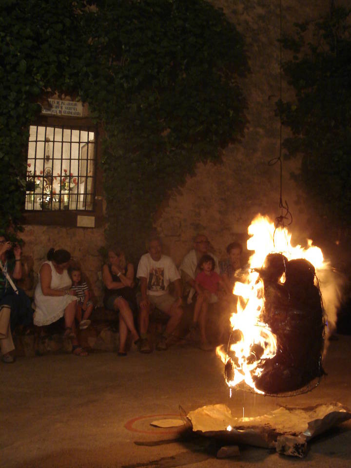 Palazuelos honra a su patrono San Roque