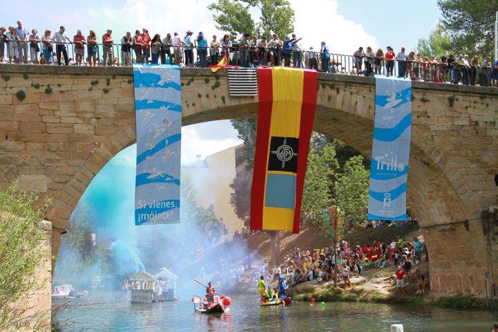 El globo, aerostático y flotante, del 'Rule Rule' mejor 'estaribel' de las fiestas de Trillo 2015