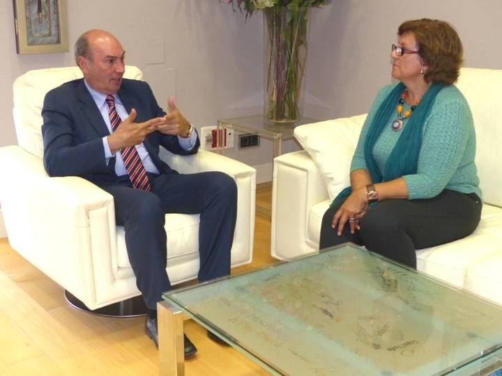 El presidente de Diputación se reúne con los alcaldes de Mandayona, Aranzueque y Sacecorbo