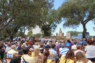 Trillo honra a su patrona, la Virgen del Campo