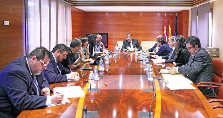 Se abre el juego por la designación del tercer senador de Castilla-La Mancha