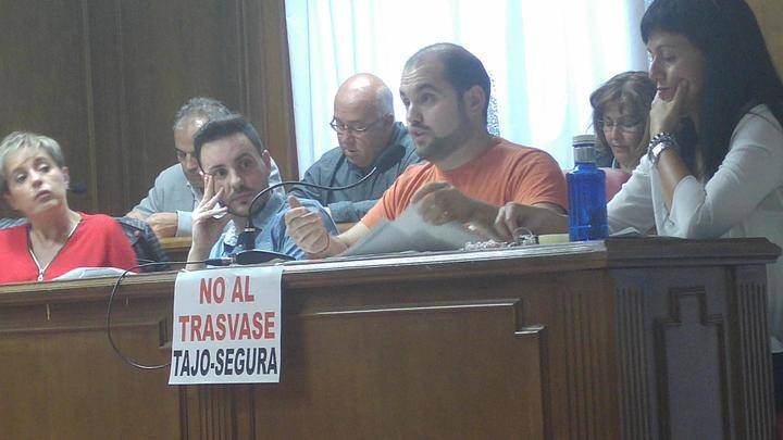 Azuqueca aprueba las propuestas de Ciudadanos por una mayor transparencia en contratos públicos y la defensa de un Pacto Nacional del Agua