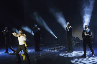 Música a capela y humor, en el Puente del Pilar
