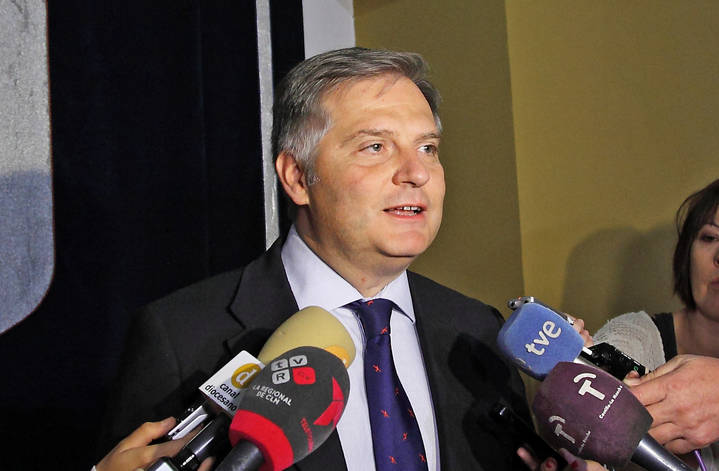 Cañizares recuerda que el Ministerio es el único que ha aportado soluciones a Elcogas, frente a la incapacidad de Page