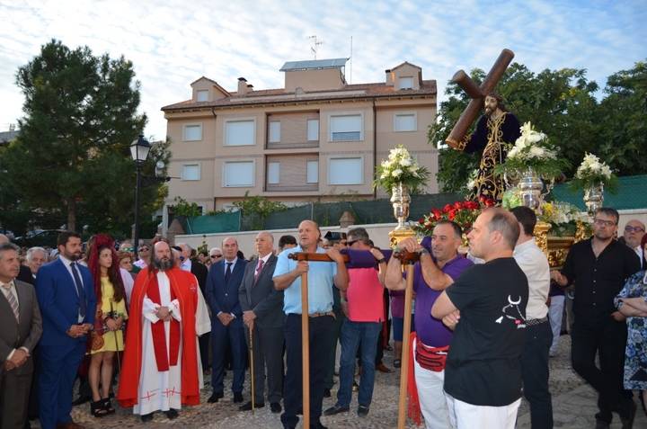 Jadraque honra a su Cristo de la Cruz Acuestas