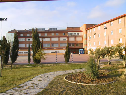 Los Agustinos entran de lleno en la enseñanza digital