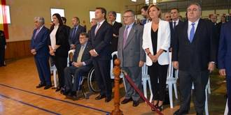 Cospedal valora el trabajo diario de la Policía, que garantiza los valores que consagra la Constitución Española