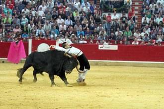 Gran concurso internacional de recortes en Trillo