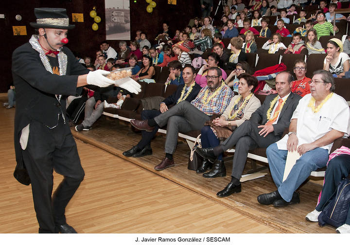 Payasos sin Fronteras monta una gran fiesta infantil en el Hospital Universitario de Guadalajara
