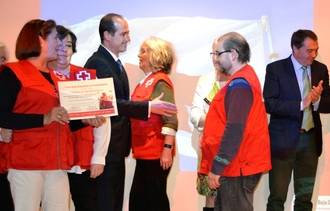 Alberto Rojo transmite a Cruz Roja la felicitación y el reconocimiento del Gobierno regional por su labor