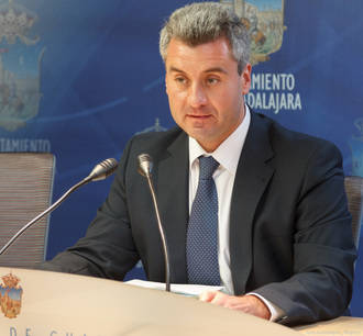 Alfonso Esteban: Tratan de ganar difamando lo que no han podido ganar en las urnas