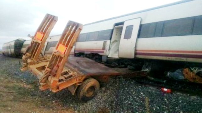 Dados de alta los seis heridos que seguían ingresados tras el choque de un tren y un trailer en Manzanares