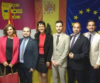 Ciudadanos participa en los actos que, en honor de la Virgen del Pilar, Patrona de la Guardia Civil, se han celebrado en la capital de la campiña de Guadalajara