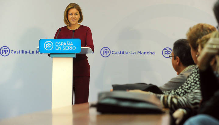Cospedal: “El PP presenta una rebaja de impuestos para mejorar la vida de los españoles”