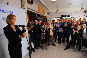 Cospedal asegura que frente al PP, “lo demás es volver a la España sin esperanza y sin futuro, y el resto son cuentos chinos”