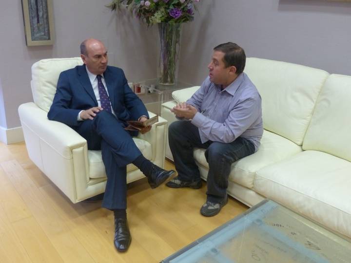 La Diputación volverá a editar la Guía de Belenes en colaboración con la Asociación de Belenistas